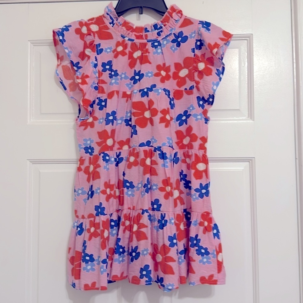 Entro floral blouse with ruffled & bow at neckline Size S like new condition - Picture 7 of 8